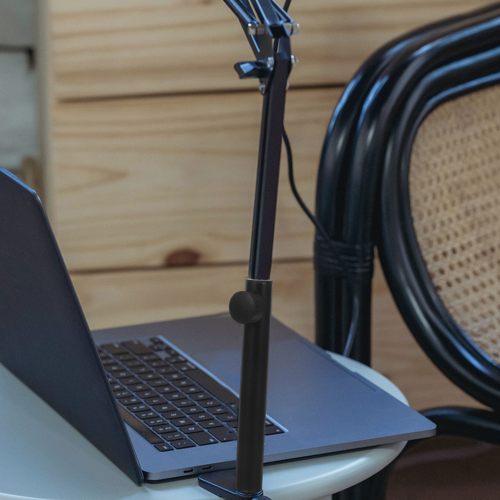Tabung Ekstensi Mikrofon yang  - Desk Setup Streaming ulasan dan harga